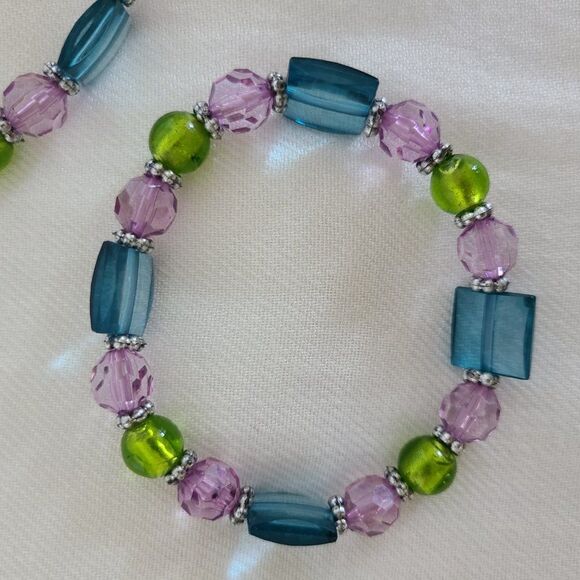 Beautiful Stretch Beaded Bracelet Pair In Purple Turquoise and Green W/ Spacers - Picture 8 of 10